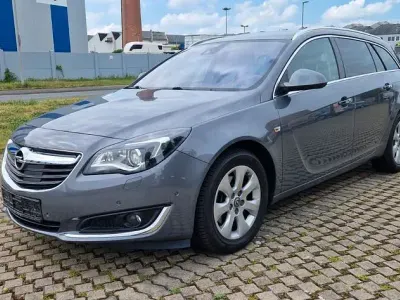 Gebraucht Opel Insignia Business Innovation 170 PS (125 kW) 2017 Grau Kombi