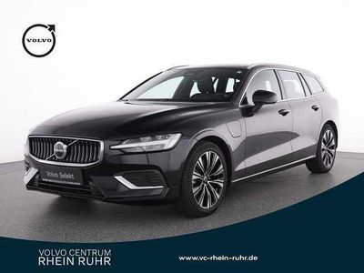 Onyx black / metallic Gebraucht 2022 Volvo V60 Plus Kombi | 31.850 € (Superpreis)