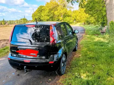 Usata Nissan Note 88 CV (64 kW) 2013 Nero Utilitaria