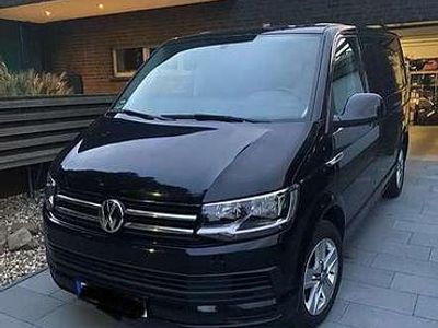 Gebraucht VW T6 Comfortline 150 PS (110 kW) 2018 Schwarz Van