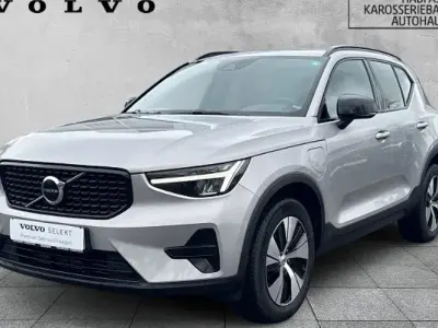 Usata Volvo XC40 Plus 261 CV (191 kW) 2022 Argento SUV