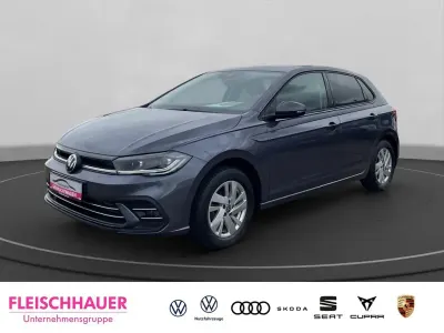 Usata VW Polo IQ Drive 95 CV (69 kW) 2022 Grigio Utilitaria