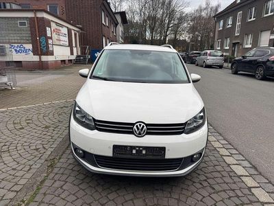 Gebraucht VW Touran Highline 140 PS (102 kW) 2013 Weiß Van / Kleinbus