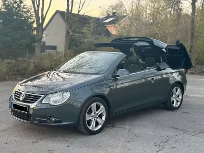 Usata VW Eos 122 CV (89 kW) 2008 Grigio Cabrio