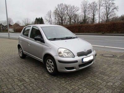 gebraucht Toyota Yaris 1.0 Sol