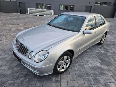 Mercedes E240