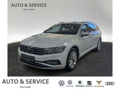 Używany VW Passat Business 150 KM (110 kW) 2024 Biały Kombi