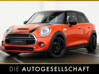 Usata Mini Cooper S 192 CV (141 kW) 2019 Arancione Utilitaria
