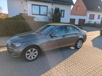 Gebraucht Mercedes C250 204 PS (150 kW) 2009 Grau Limousine