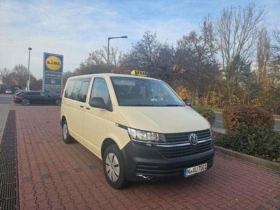 Usata VW Transporter 150 CV (110 kW) 2023 Grigio Furgone