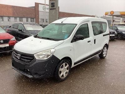 Weiß Gebraucht 2015 Dacia Dokker Ambiance Van / Kleinbus | 6.950 € (Etwas zu teuer)