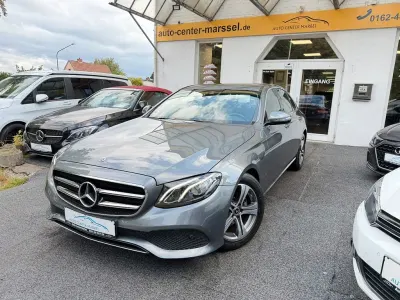 Gebraucht Mercedes E220 Avantgarde 194 PS (142 kW) 2019 Grau Limousine