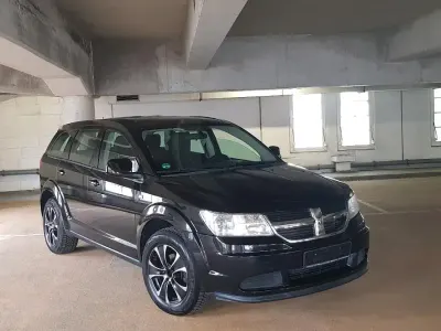 Gebraucht Dodge Journey SE 170 PS (125 kW) 2008 Schwarz SUV