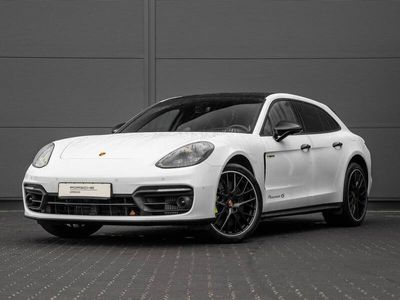 Porsche Panamera 4S