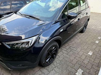Gebraucht Opel Crossland X Innovation 131 PS (96 kW) 2019 Tiefseeblau/darkmoon blue SUV