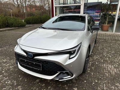 Neu Toyota Corolla 178 PS (130 kW) 2025 Silber Kombi