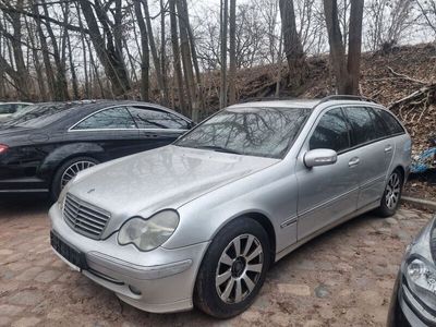 Mercedes C220