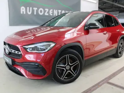 Gebraucht Mercedes GLA250 AMG 163 PS (119 kW) 2021 Rot designo SUV