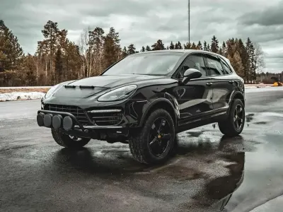 Gebraucht Porsche Cayenne Diesel 239 PS (175 kW) 2010 Schwarz SUV