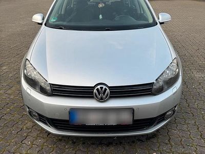 Gebraucht VW Golf VI 105 PS (77 kW) 2011 Silber Kleinwagen