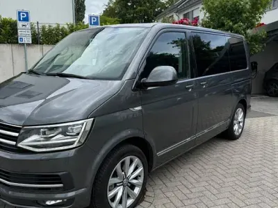 Gebraucht VW Multivan 204 PS (150 kW) 2016 Grau Van / Kleinbus