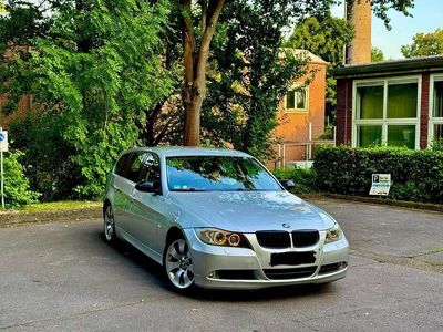 BMW 325