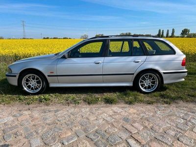 gebraucht BMW 540 E39Handschalter 6.Gang TÜV 08/25 Touring