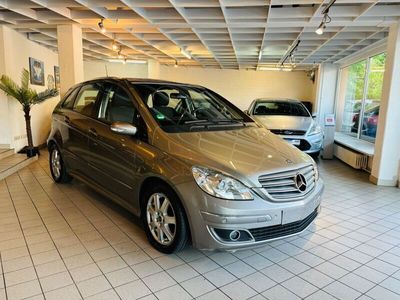 Mercedes B180