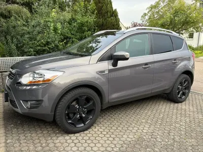 Gebraucht Ford Kuga Titanium S 140 PS (102 kW) 2012 Braun SUV