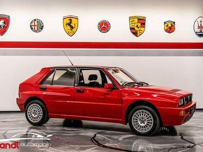 Second-hand Lancia Delta 177 CP (130 kW) 1992 Roșu Hatchback