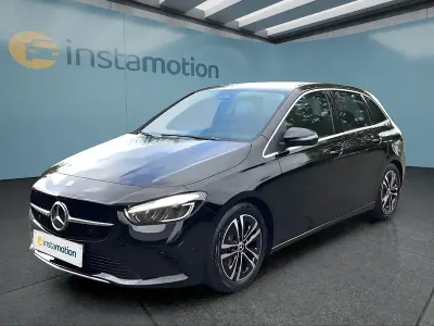 Gebraucht Mercedes B200 163 PS (119 kW) 2025 Schwarz Kleinwagen