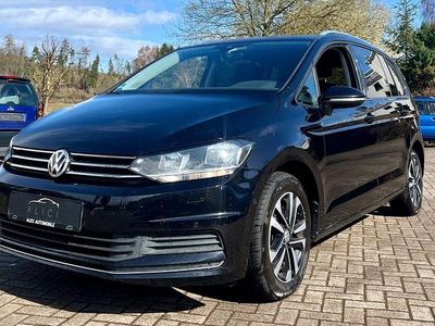 Gebraucht VW Touran IQ Drive 150 PS (110 kW) 2020 Schwarz Van / Kleinbus