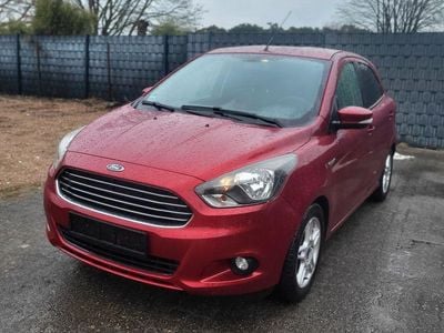 Gebraucht Ford Ka Cool & Sound Edition 86 PS (63 kW) 2016 Rot Limousine