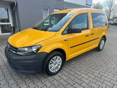 Brugt VW Caddy Trendline 102 HK (75 kW) 2019 Gul MPV