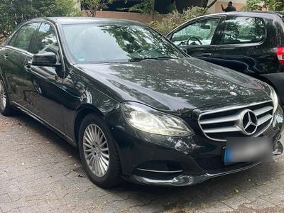 Mercedes E200
