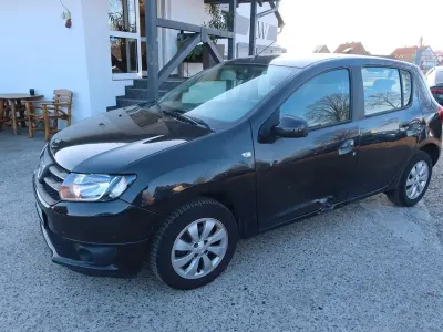 Gebraucht Dacia Sandero 90 PS (66 kW) 2015 Schwarz Limousine
