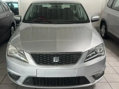 Gebraucht Seat Toledo 90 PS (66 kW) 2013 Grau Kleinwagen