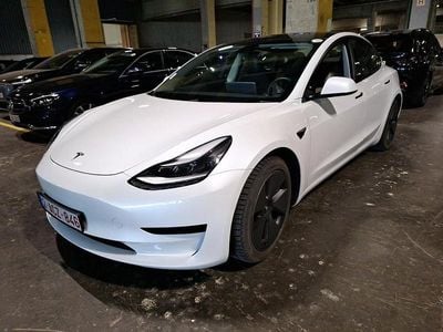 Usado Tesla Model 3 Standard Range 225 kW (306 HP) 2021 Branco Sedan