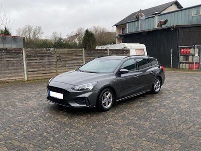 Gebraucht Ford Focus ST-Line 182 PS (133 kW) 2018 Grau Limousine