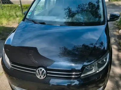 Gebraucht VW Touran 2010 Schwarz Van / Kleinbus
