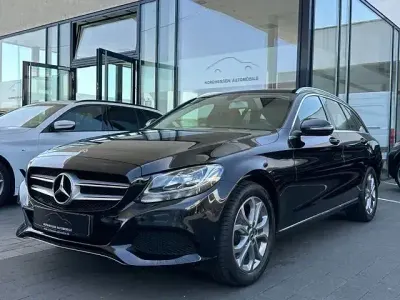 Gebraucht Mercedes C180 Avantgarde 156 PS (114 kW) 2017 Schwarz Kombi