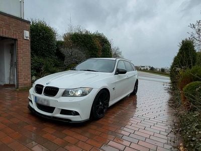 Gebraucht BMW 330 M Sport 245 PS (180 kW) 2011 Weiß Kombi