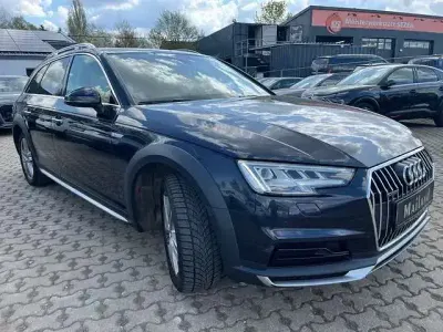 Gebraucht Audi A4 Allroad Ambiente 218 PS (160 kW) 2016 Mondscheinblau metallic Kombi