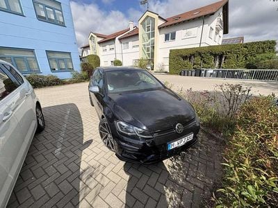 Gebraucht VW Golf VII R 310 PS (228 kW) 2018 Schwarz Kleinwagen