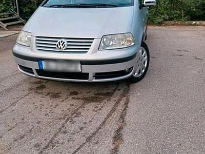 VW Sharan