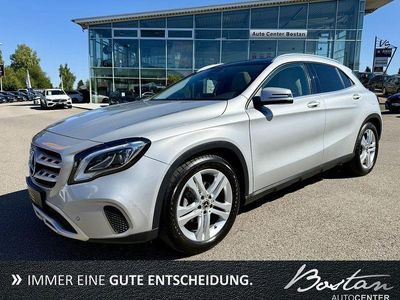 Mercedes GLA220