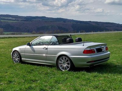 Silber Gebraucht 2006 BMW 320 Cabriolet Sport Line Cabrio | 10.900 € (Fairer Preis)