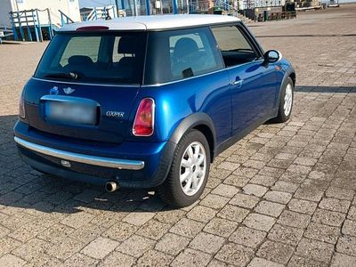 Usata Mini Cooper 115 CV (84 kW) 2003 Blu Utilitaria