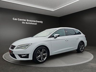 Weiß Gebraucht 2016 Seat Leon ST FR Sport Kombi | 10.999 € (Fairer Preis)