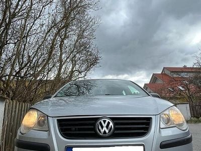 Usata VW Polo Comfortline 64 CV (47 kW) 2005 Argento Utilitaria